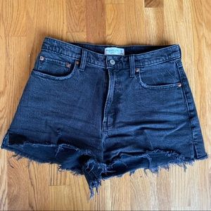 Abercrombie & Fitch High-Rise Cutoff short